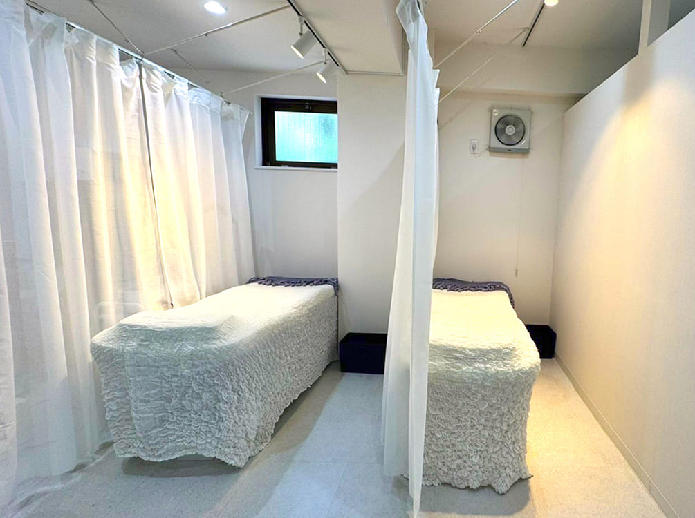 Liza beate wax&beauty 国立店